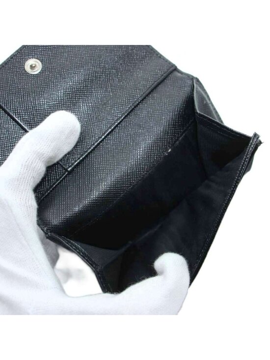 PRADA M176A Triangle Plate Wallet Mini Trifold Saffiano  Prada Coin Purse Wallet Logo Triangle Plate Black